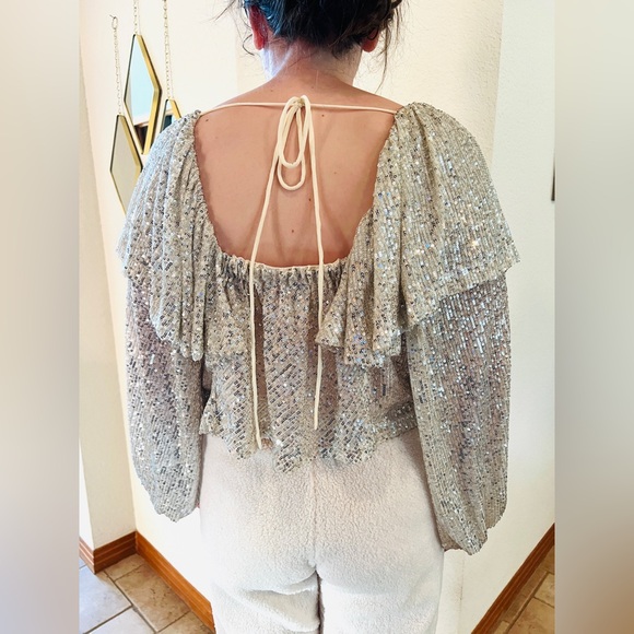 Free People Silver Tiered Ruffle Balloon Sleeve Sequin Flowy Top Size XS NWT - Picture 6 of 13
